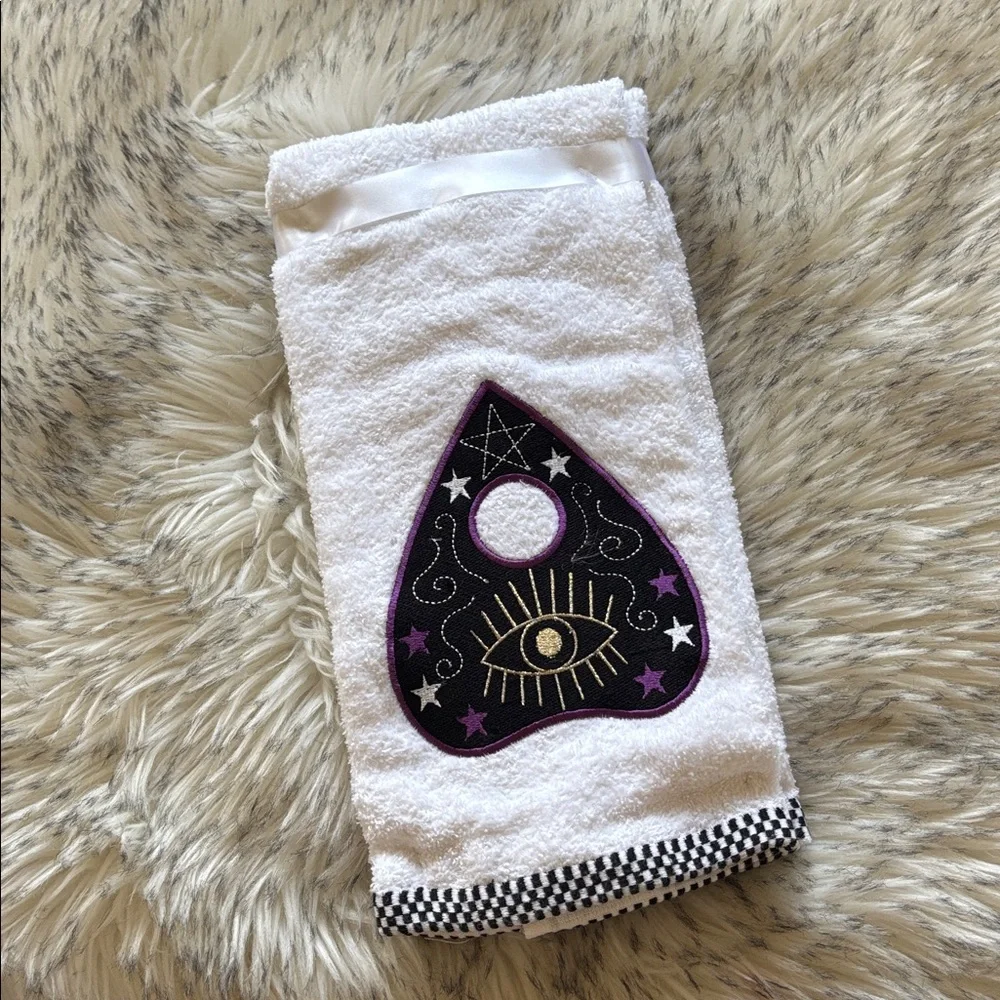 NWT Halloween Set of 2 Black Ouija Design Hand Towels